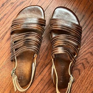 Bed stu women’s platform sandals